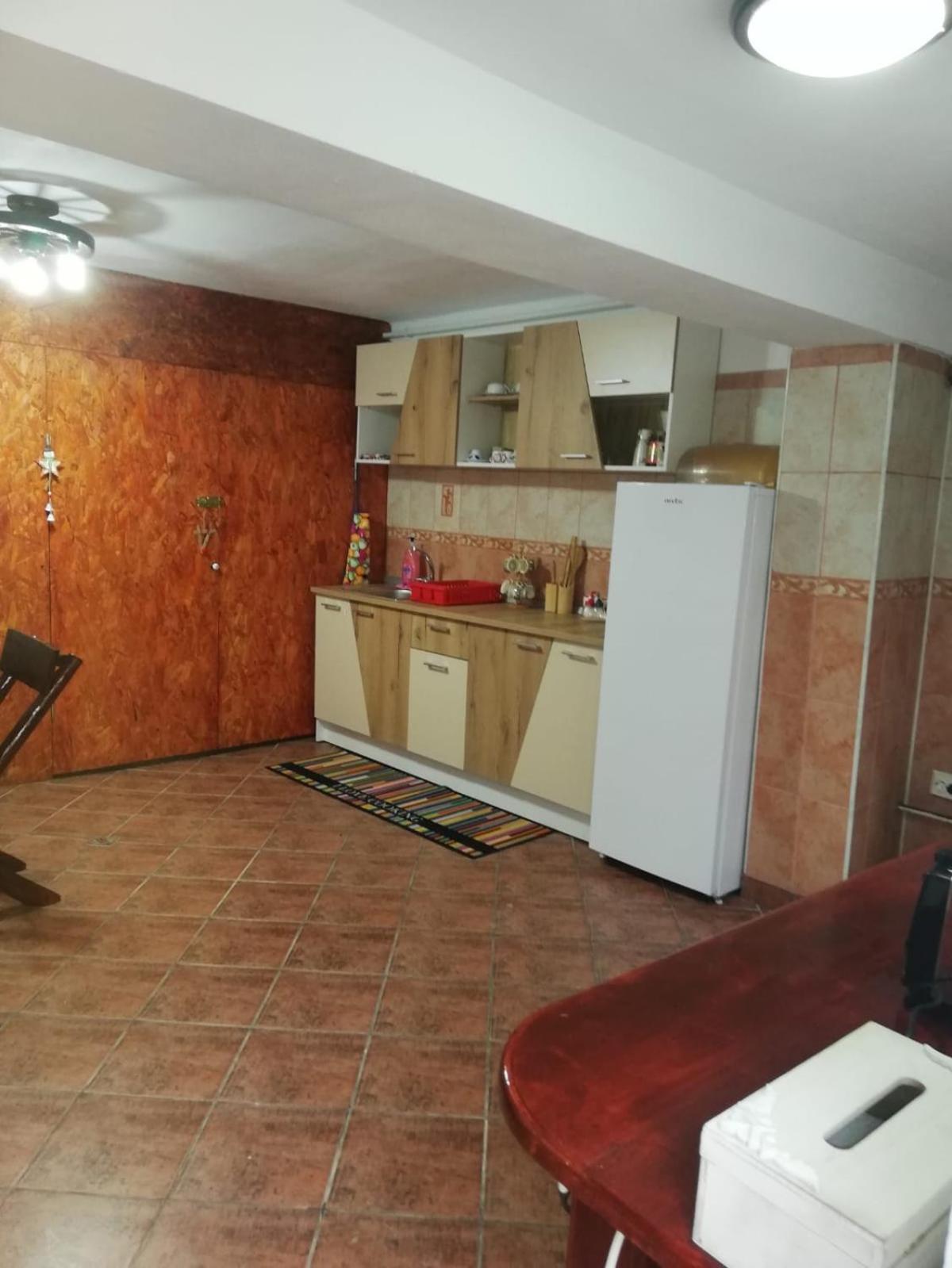 Rustic Rooms ริชนอฟ ภายนอก รูปภาพ